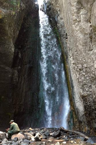 Mount-Meru-waterval