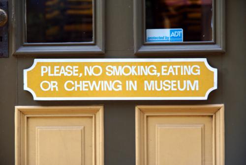 No chewing !!! 