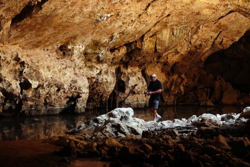 Tunnel Creek WindjanaWestern Australia