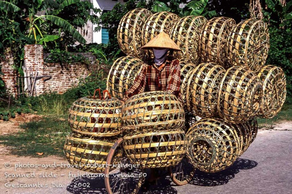 Basket transportation in Vietnam