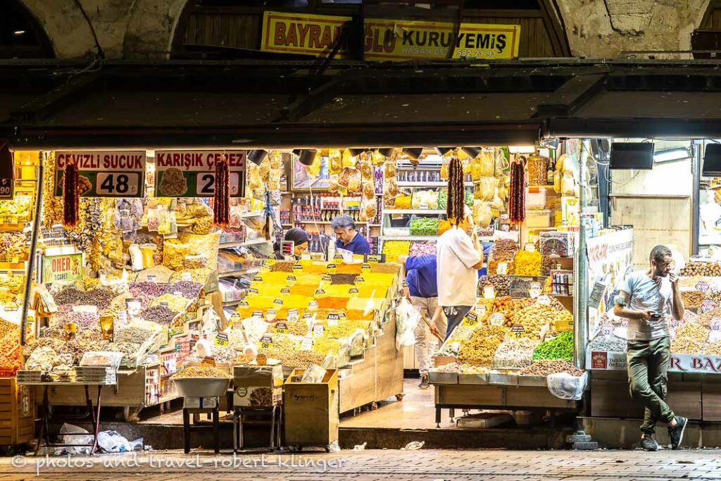 Street market in Istanbul during nighttime