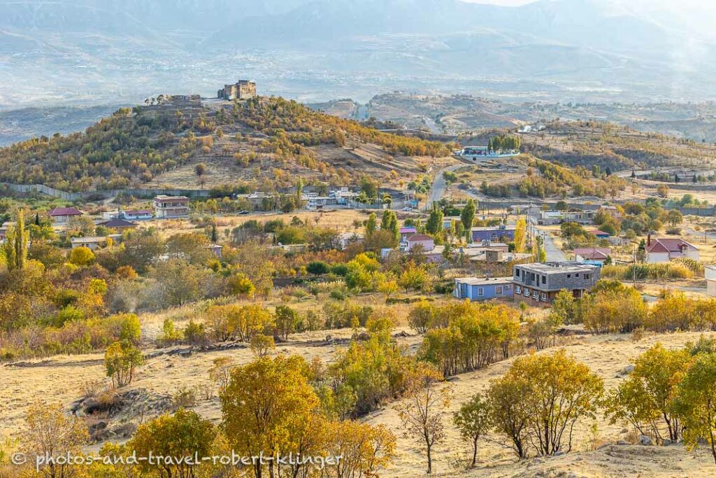 The landscape in northern Kurdistan in the evening sun