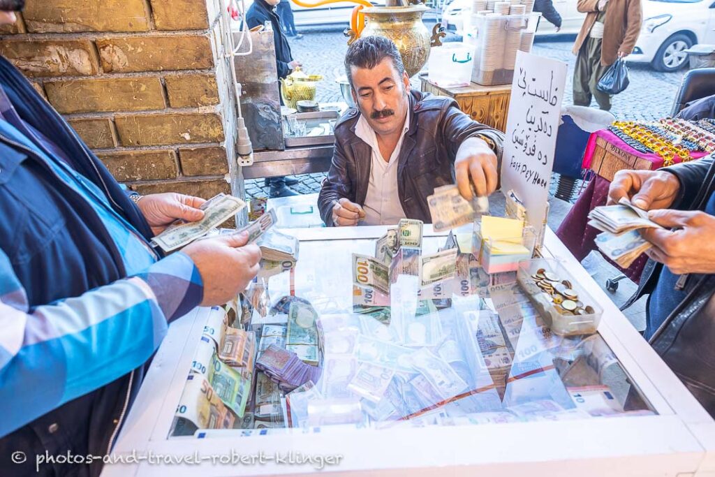 A money changer in Erbil,