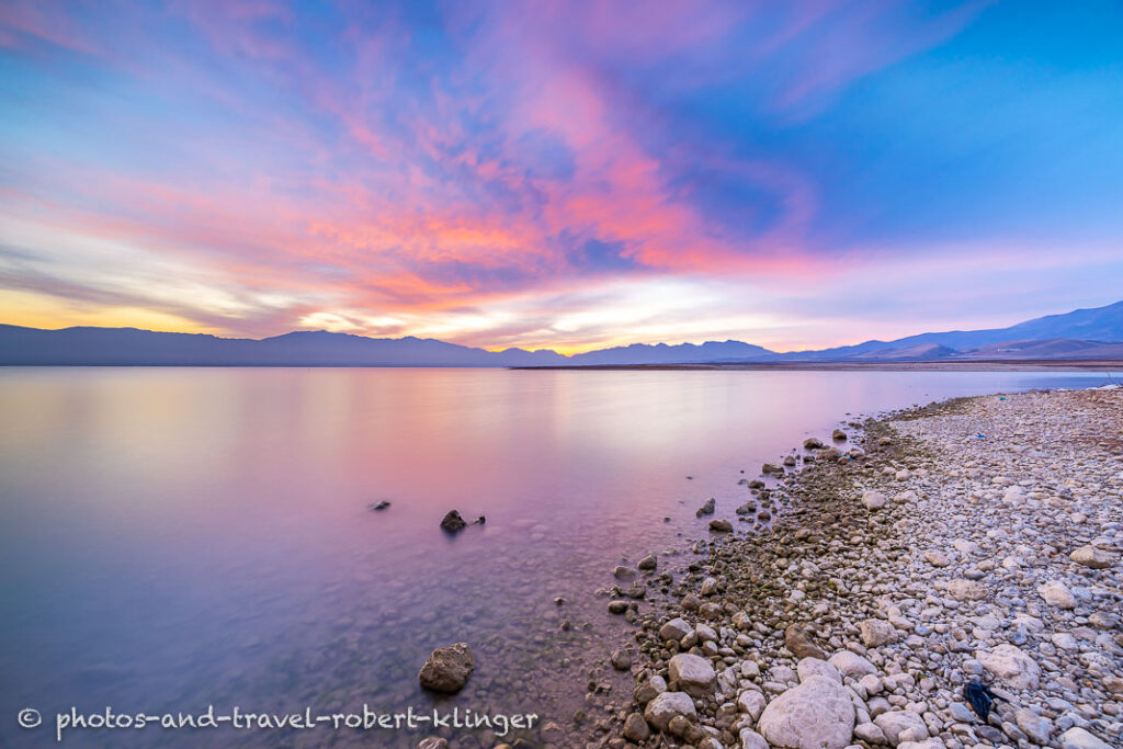 A sunrise over Lake Dukan