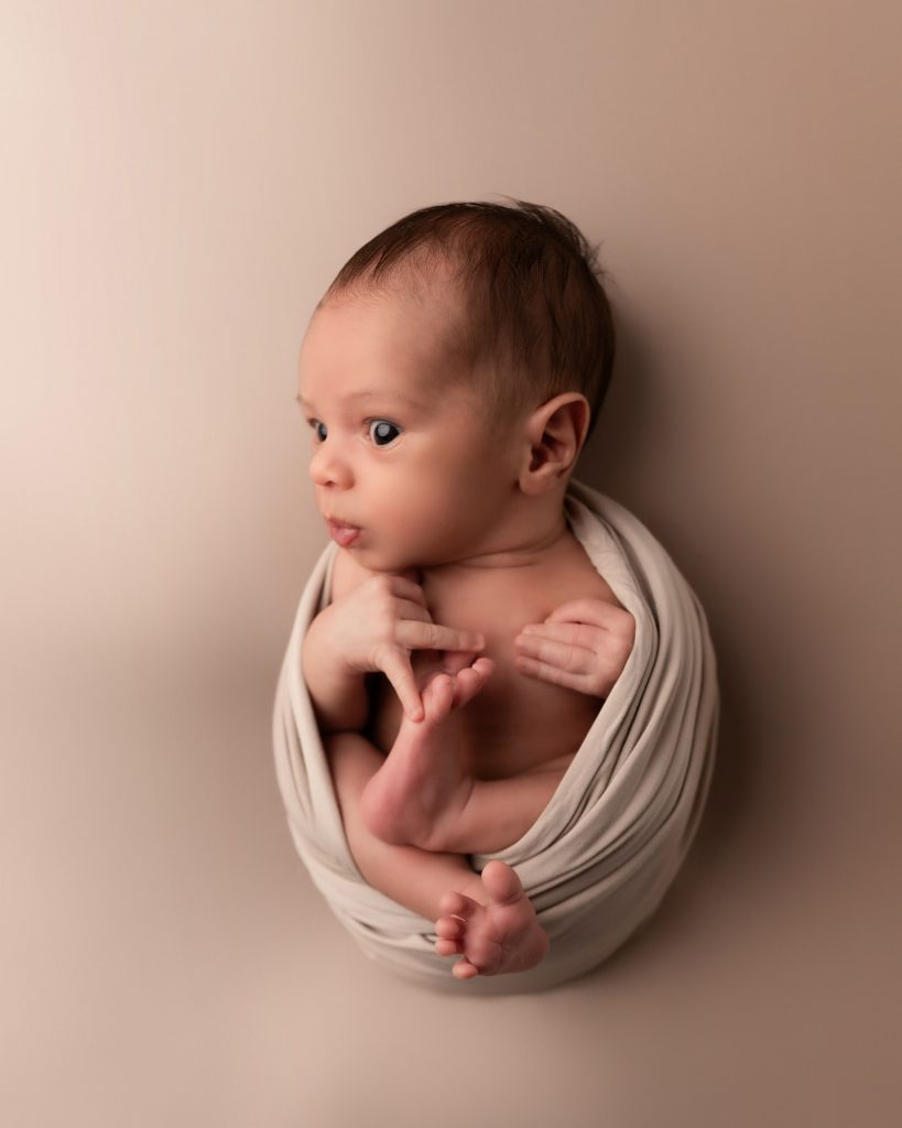  nyföddfotografering med fotograf i västerås