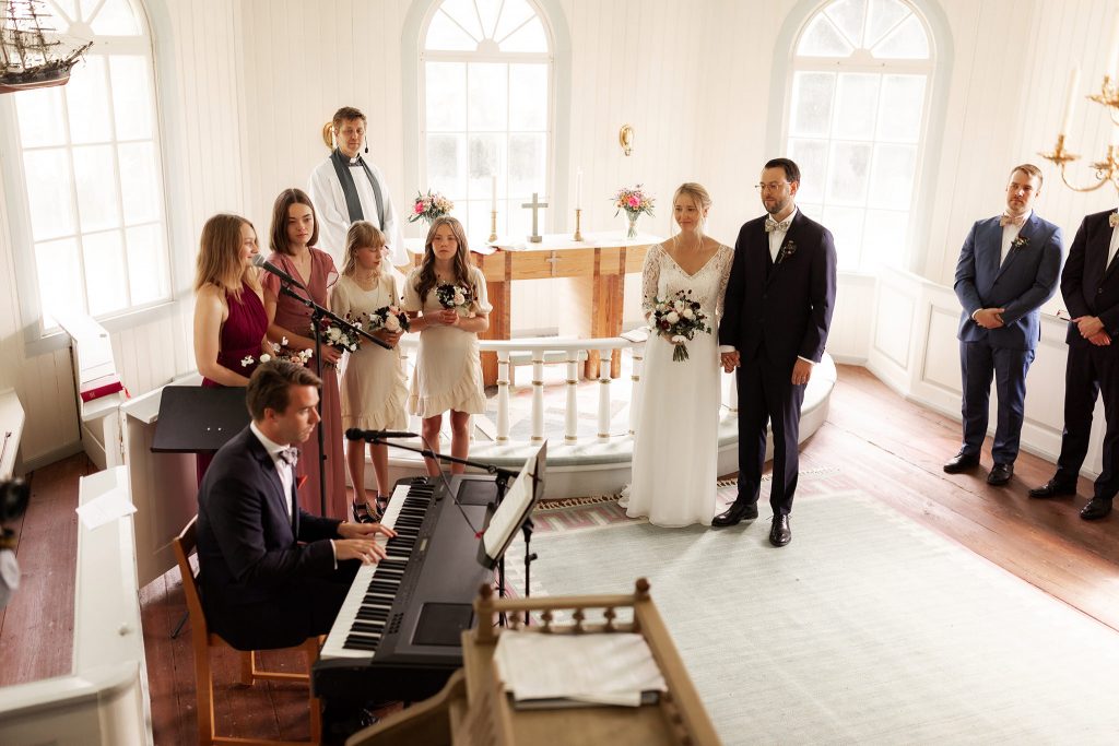 Fotograf Västerås, bröllopsfotograf Västerås, bröllopsfotograf sverige, västerås fotograf, videograf, videograf västerås,
Bröllopsplanering, Bröllopsidéer, Bröllopskläder, Bröllopsdekorationer, Bröllopslokaler, Bröllopsfotograf, Bröllopstårta, Bröllopsinbjudningar, Bröllopsmusik, Bröllopsblommor, Bröllopsfrisyrer, Bröllopssmink, Bröllopsdestinationer, Bröllopsplanerare, Bröllopstraditioner, Bröllopsgästlistan, Bröllopsspel, Bröllopsvideograf, Bröllopsresor, Bröllopsblommor och blomsterarrangemang, Bröllopsdekorationstips, Bröllopsbordsdekorationer, Bröllopsbelysning, Bröllopsceremoni, Bröllopsfest, Bröllopsmeny, Bröllopsdukning, Bröllopsdesign, Bröllopsteman, Bröllopsfärger, Bröllopsinredning, Bröllopslokaldekorationer