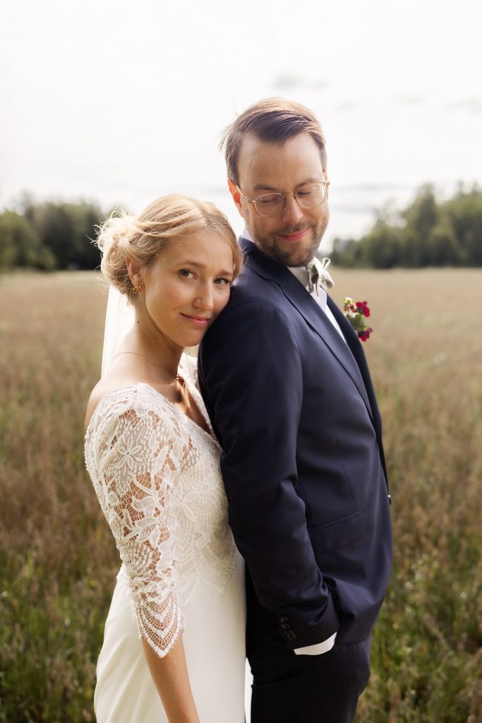 countryside wedding by the lake