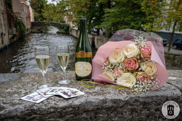 Romantic Couple Photo Shoot in Brugge / Bruges Belgium by Andy McSweeney