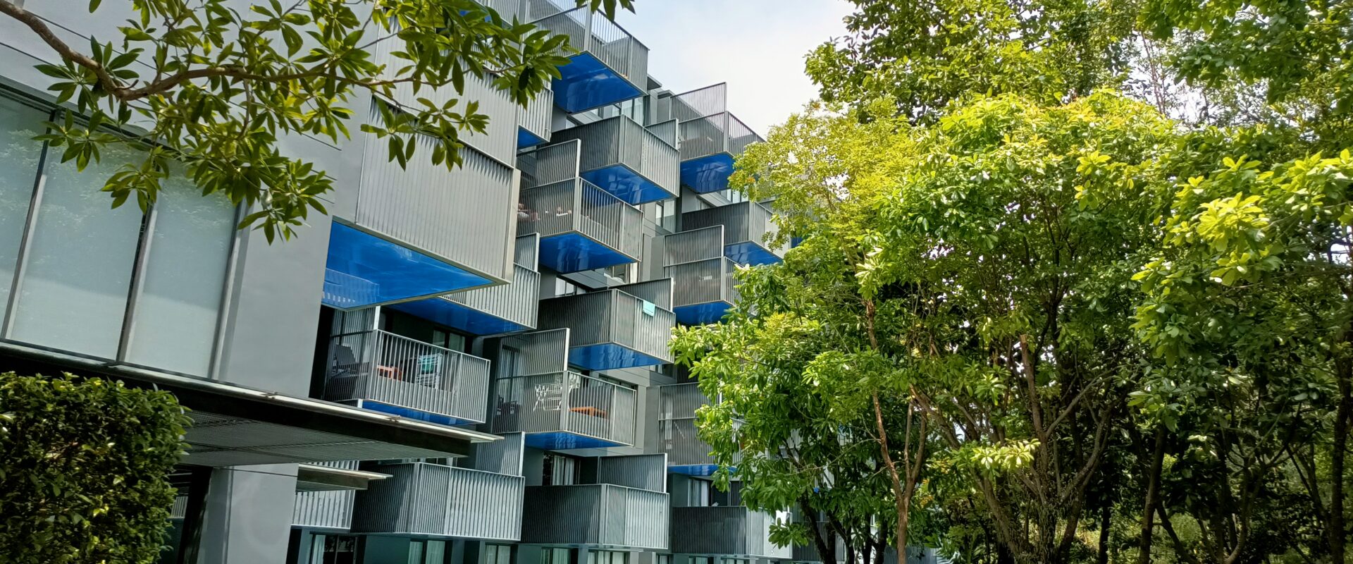 The Deck Patong – Luxury Apartment