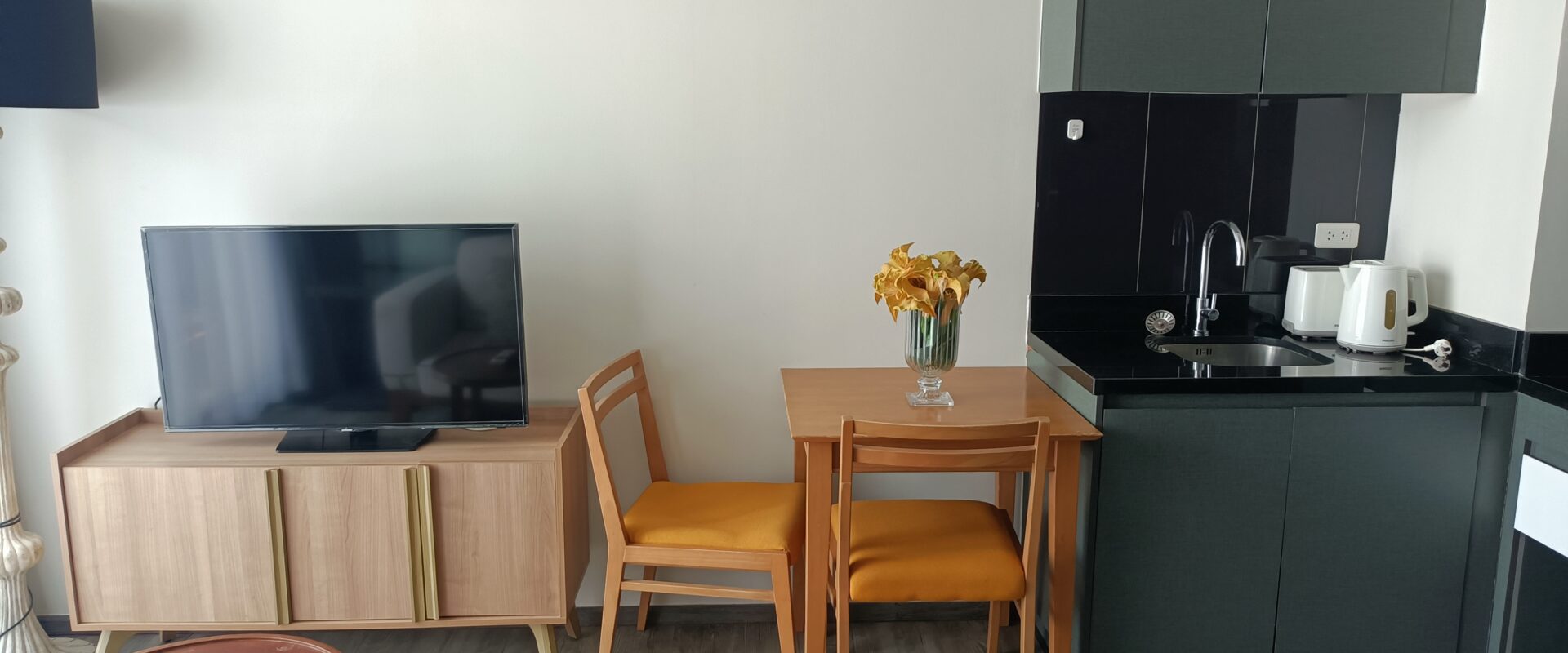 The Deck Patong – Luxury Apartment