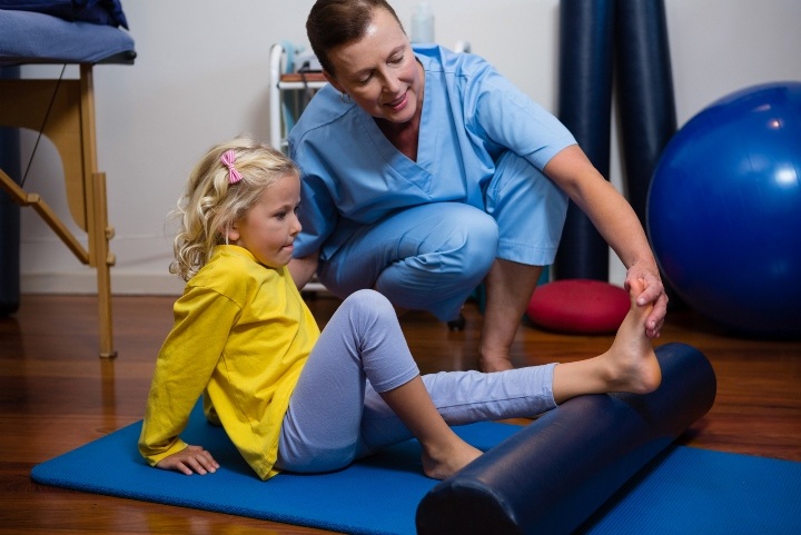 Ways Physical Therapy Can Help you Recover fro Surgery