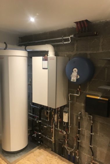 Pieraerd Gregg verwarmingketel plaatsen