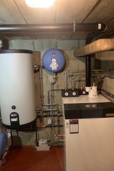 Pieraerd Gregg verwarmingketel plaatsen