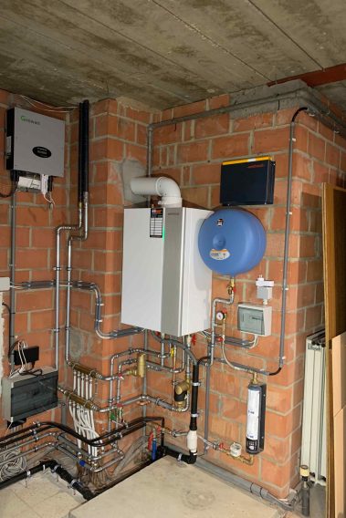 Plaatsen nieuwe verwarmingsketer en onderhoud