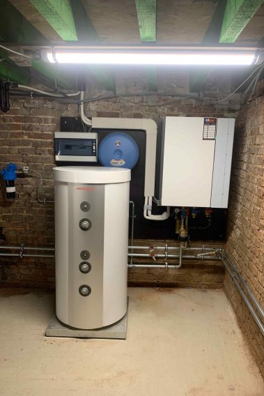 Plaatsen nieuwe verwarmingsketer en onderhoud