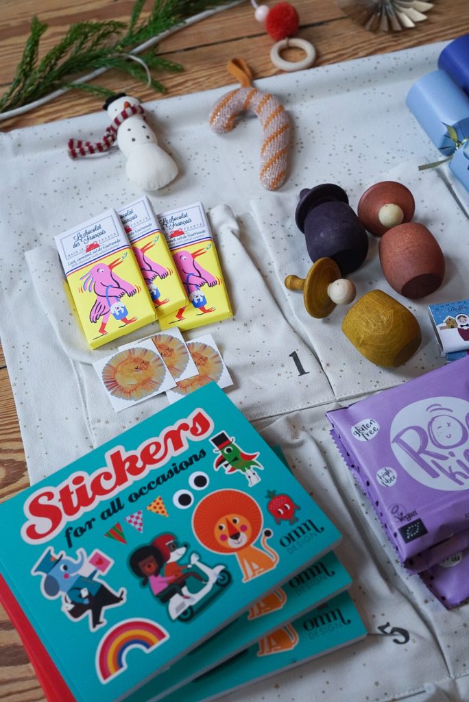Adventskalender für Kinder selbst befüllen 24 Ideen für die Füllung