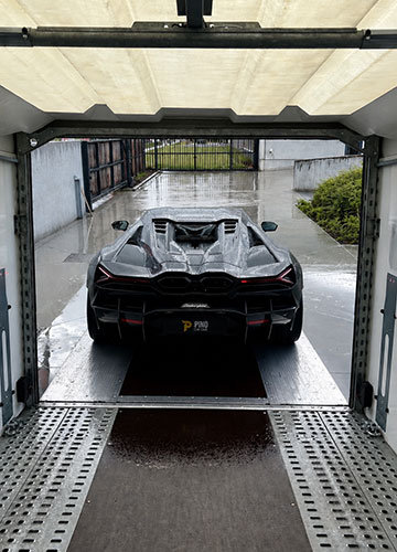 Lamborghini Reveulto
