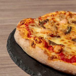 19 Pizza Al Frutti Di Mare