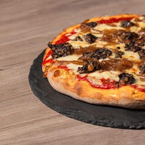 29 Pizza Delizia Nera copia