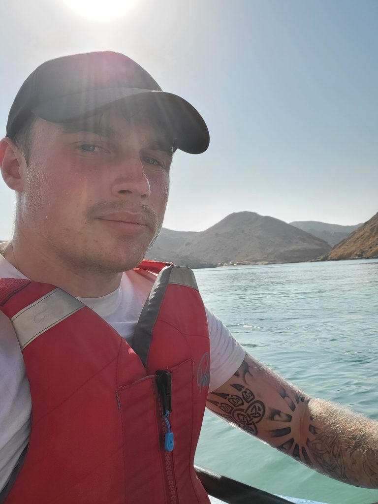 Liam is in Oman doing some kayaking and enjoying his time solo.