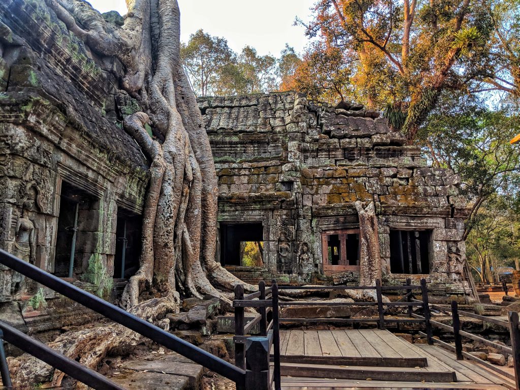Cambodia has so many beautiful temples to visit in the Angkor Wat complex. This is one of the best things to do when you're visiting. 