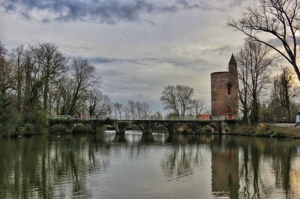 The lake in Bruges is absolutely beautiful and you can capture some stunning reflections from the lake.