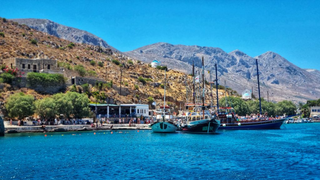 Boats docked up from the 3-island cruise.