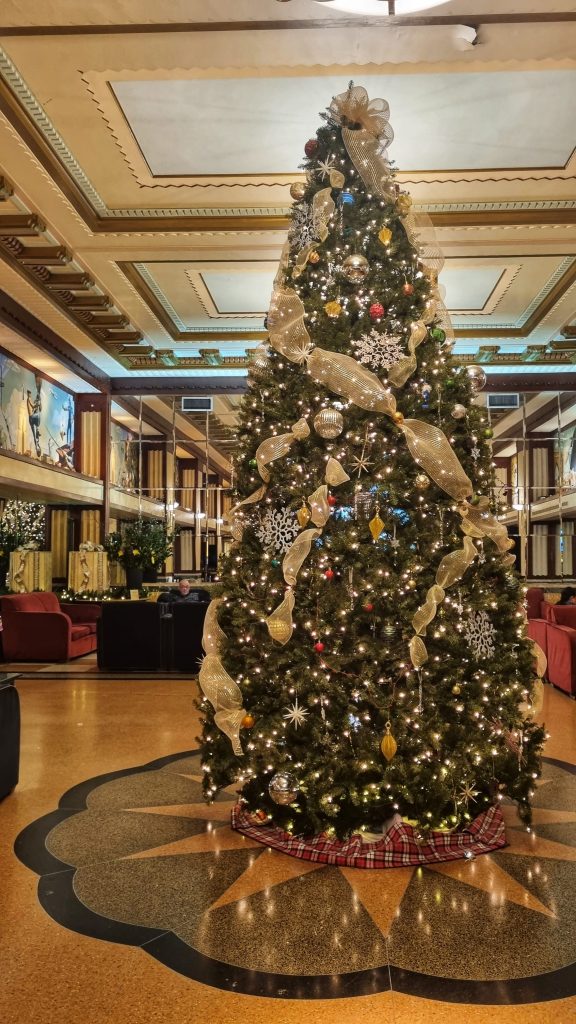 Beautiful Christmas tree in the lobby of Hotel Edison.