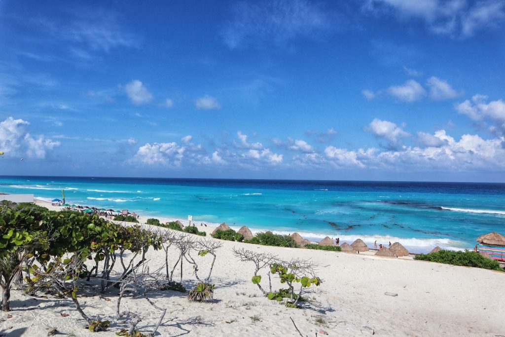Playa Delfines in Cancun