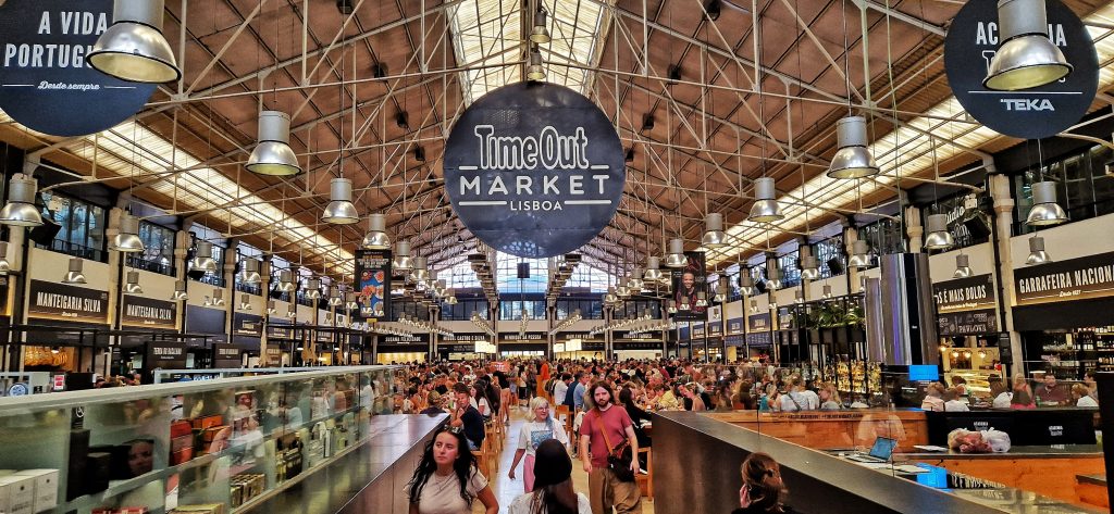 The time Out Market busy as always with people walking around, trying new food and socialising.