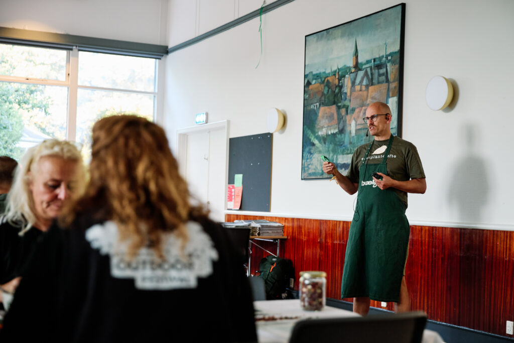 Hvem har et kærlighedsforhold til nitrat? De starter på B og slutter på Ælgfrugter. Og vi skal lære dem bedre at kende 4 14 Outdoor x Plantebranchen Rikkehmikuta