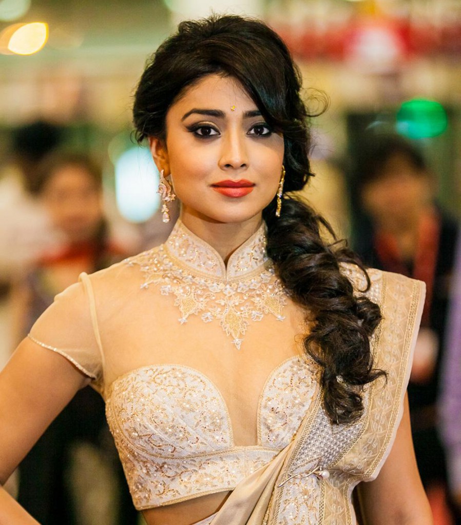 Shriya Saran at a film function