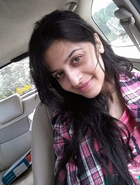 Vedhika in real life