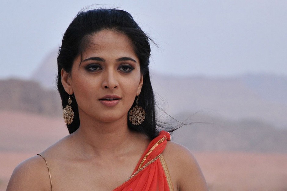 Anushka Shetty hot photo