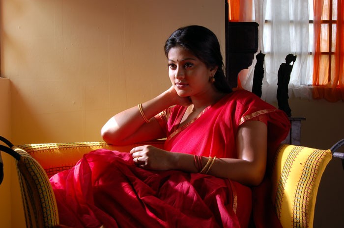 Tamil actress Sneha in red saree