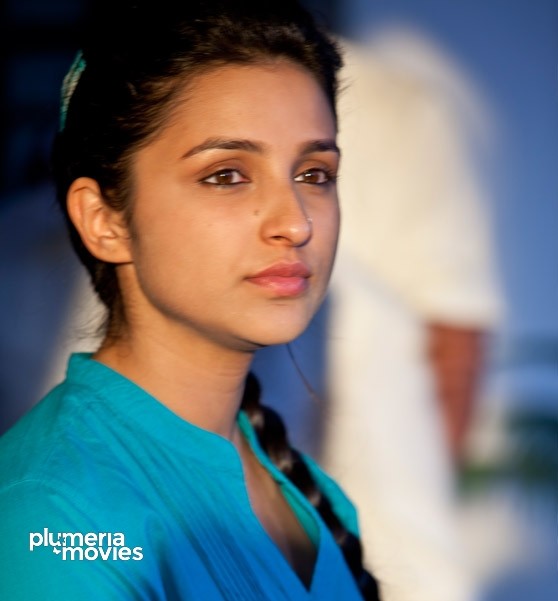 Parineeti Chopra Hot Photos