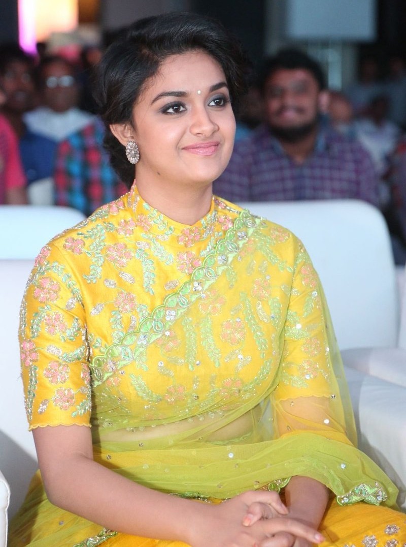 Keerthy Suresh hot in saree