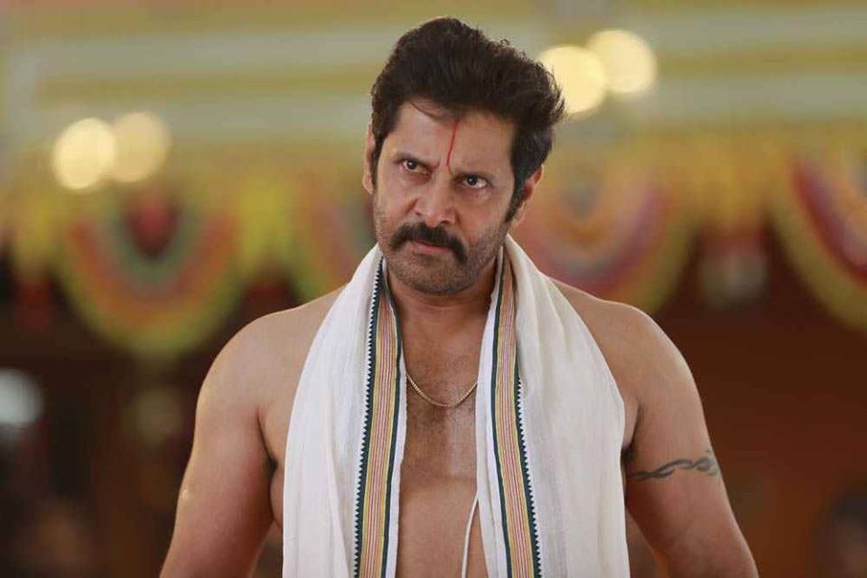 Vikram in Saamy 2