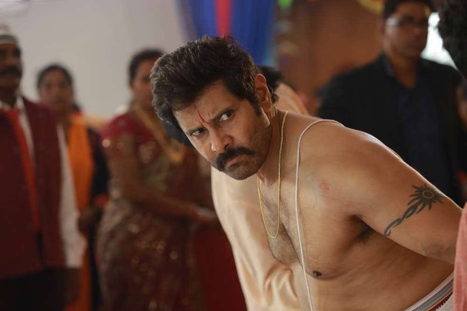 Vikram in Saamy 2