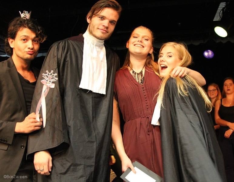 Theaterstudenten Podiumacademie gaan de vloer op…