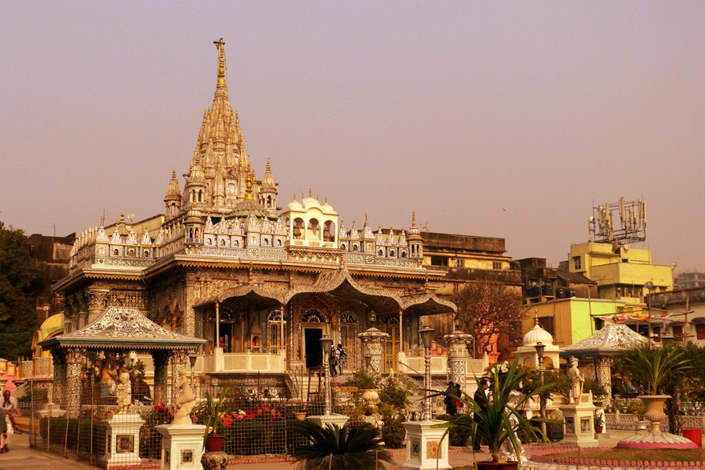 Pandits in Kolkata