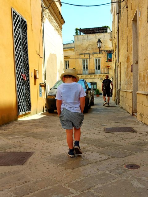 Italië-kleine-kinderen-reizen-lecce