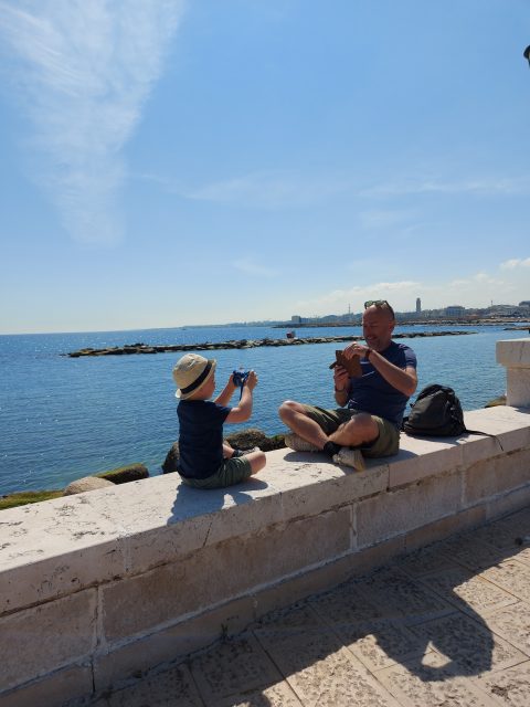 reizen-met-kleine-kinderen-Puglia-Bari