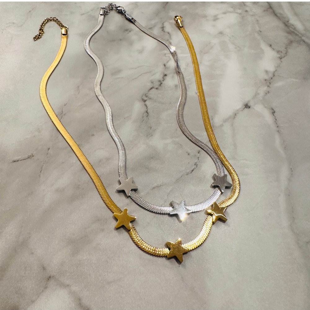 3 Star Necklace Gold Silver Posh Piercing