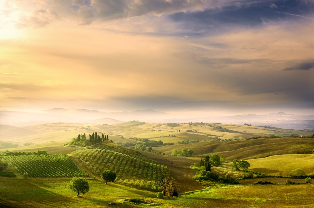 podere-belvedere-s-sunrise-poster