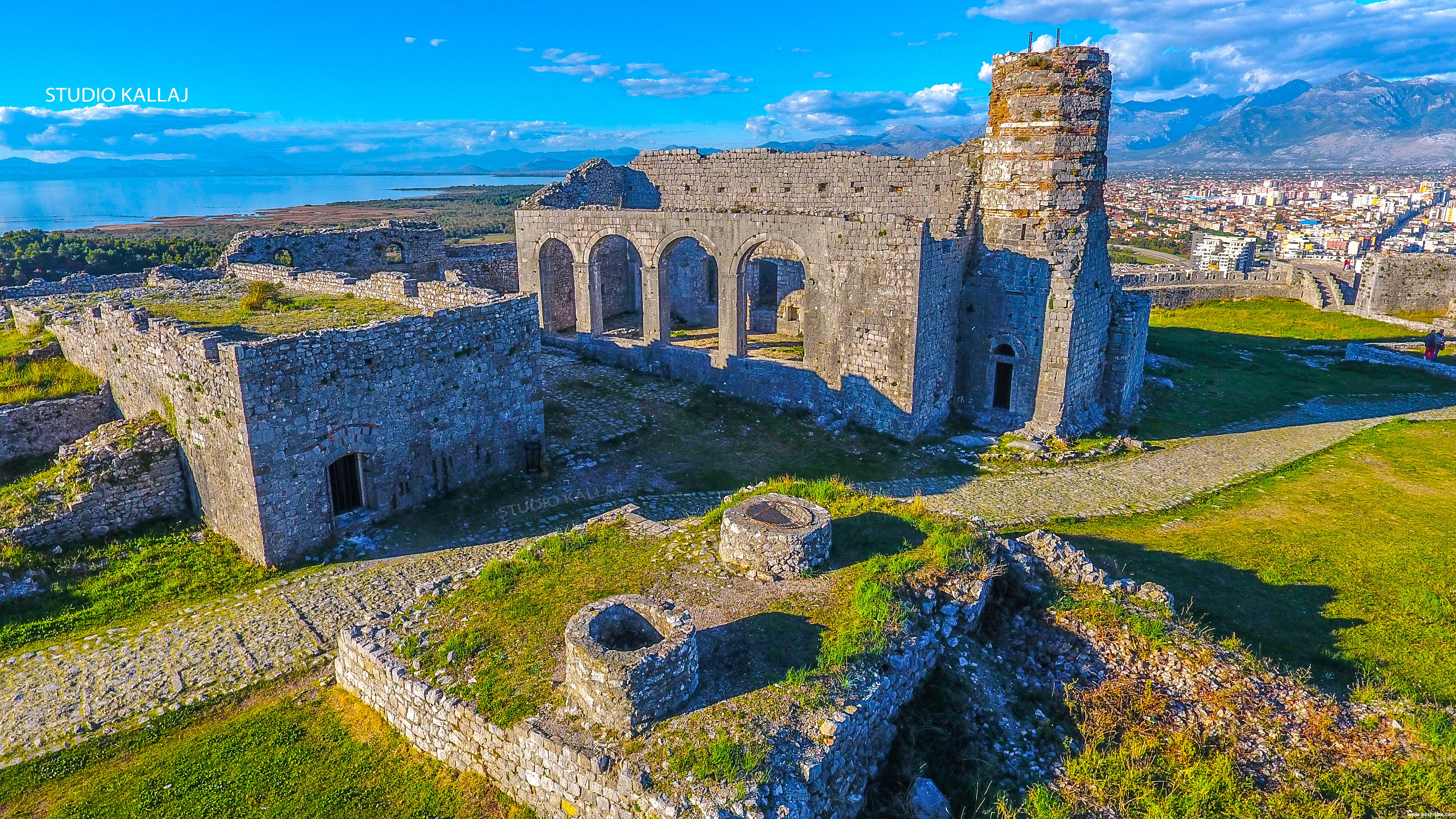 ROZAFA CASTLE - kalaja rozafa shkoder albania