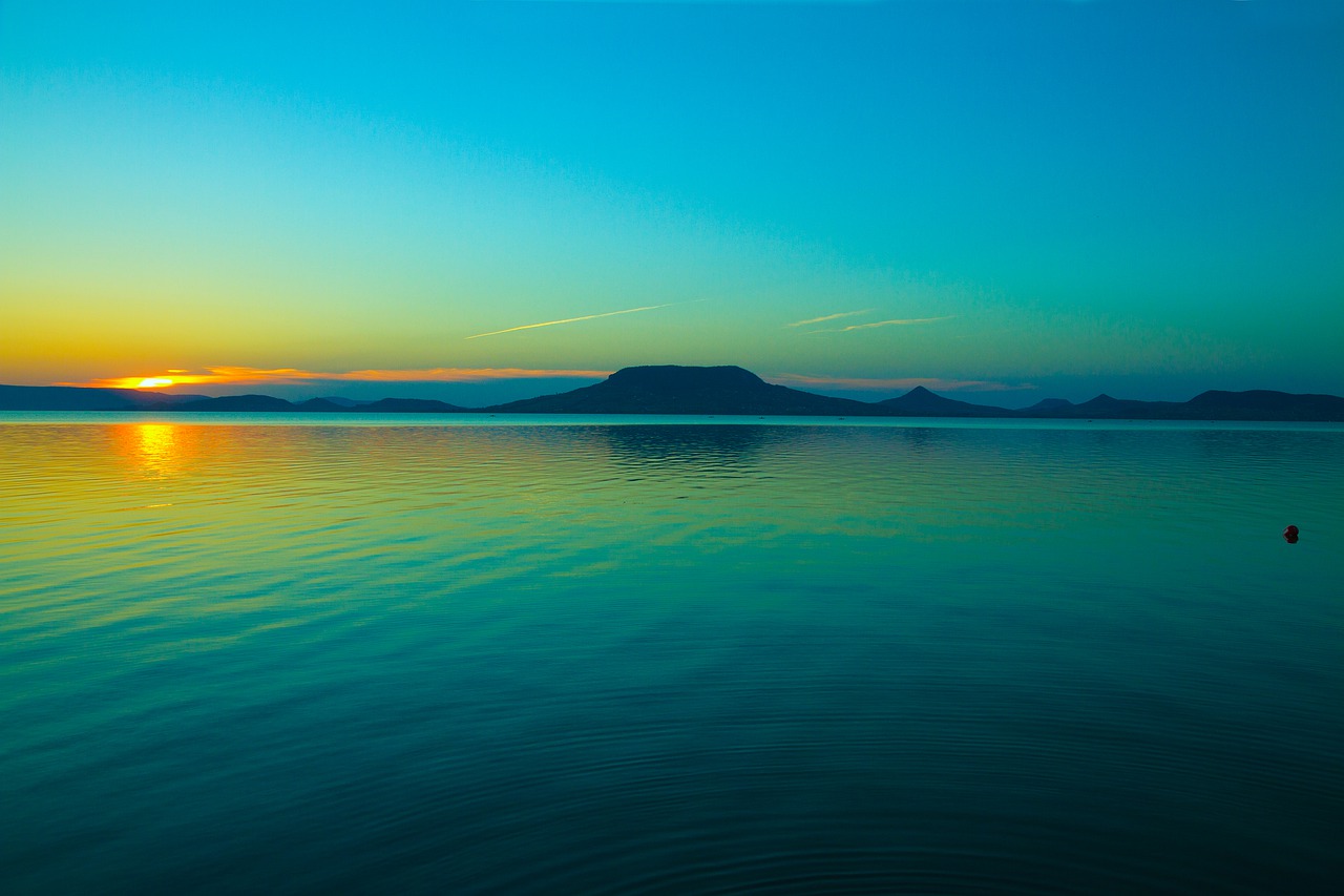 nobody-Balaton_Plattensee Plattensee Sundown
