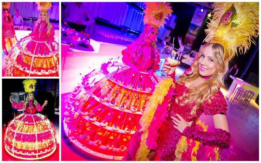 Tropical Diva: Stijlvolle catering op wielen met LED flair! Betoverend en aanpasbaar voor elk thema. Perfect voor bruiloften, evenementen en beurzen!"