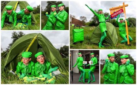 Betoverende Groene Stewardessen: Flexibel inzetbaar voor ontvangst, promotie en animatie. Voeg stijl en luchtvaartthema toe aan uw evenement!