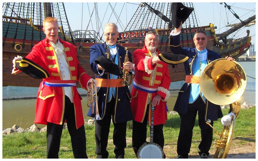 Boek het Zeehelden Dixieland Looporkest voor een onvergetelijk evenement. Breed repertoire, flexibele bezetting. Swingend of ontspannen, het perfecte geluid voor uw feest!